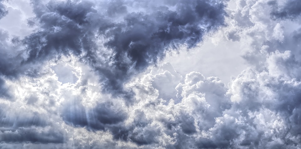 Погода на наступний тиждень у Кракові: чого очікувати? storm clouds 3499982 960 720