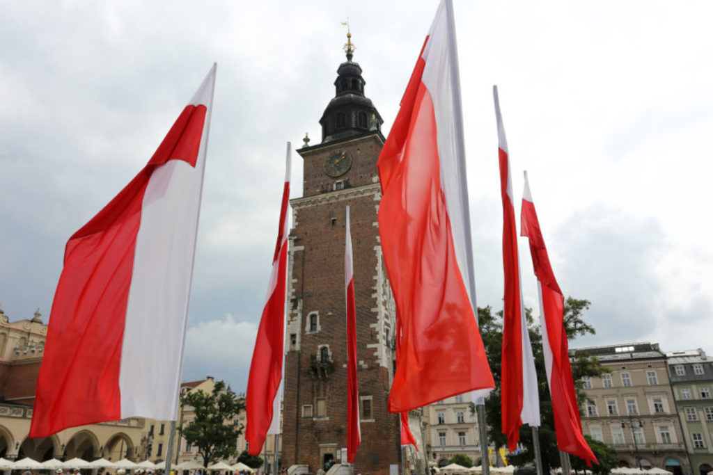Чому сьогодні по всьому Кракову з'явилися прапори erer 1170x780 1024x683