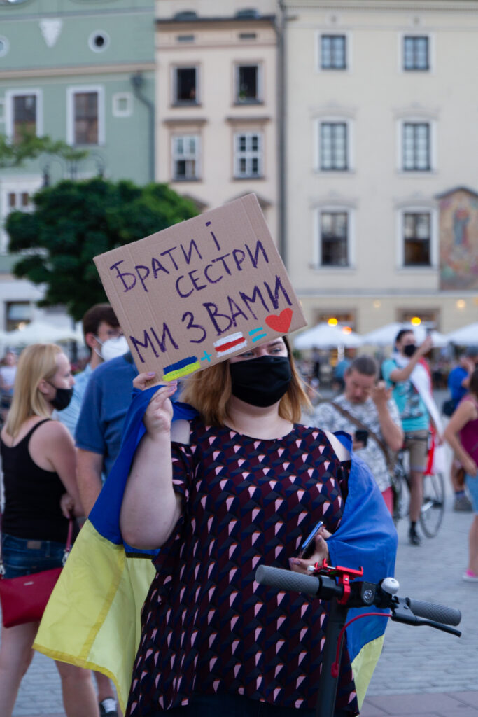 У Кракові вдруге відбулась акція солідарності з білоруським народом [ФОТО] img 1340 683x1024