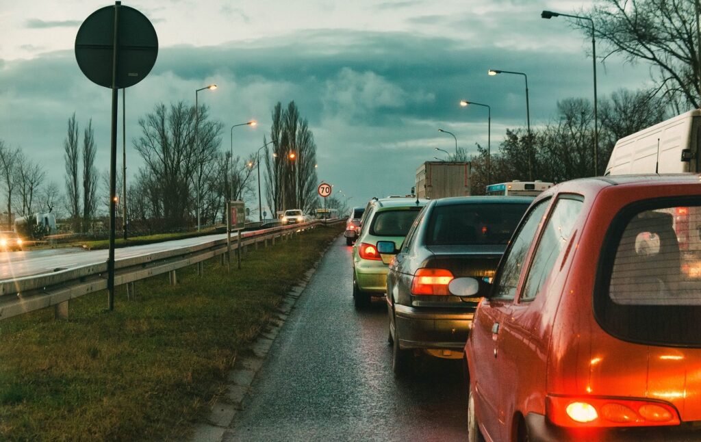 Зміни для водіїв в Польщі: в 2021 зросли штрафи, залежні від мінімальної зарплати street 3738298 1920 1024x646
