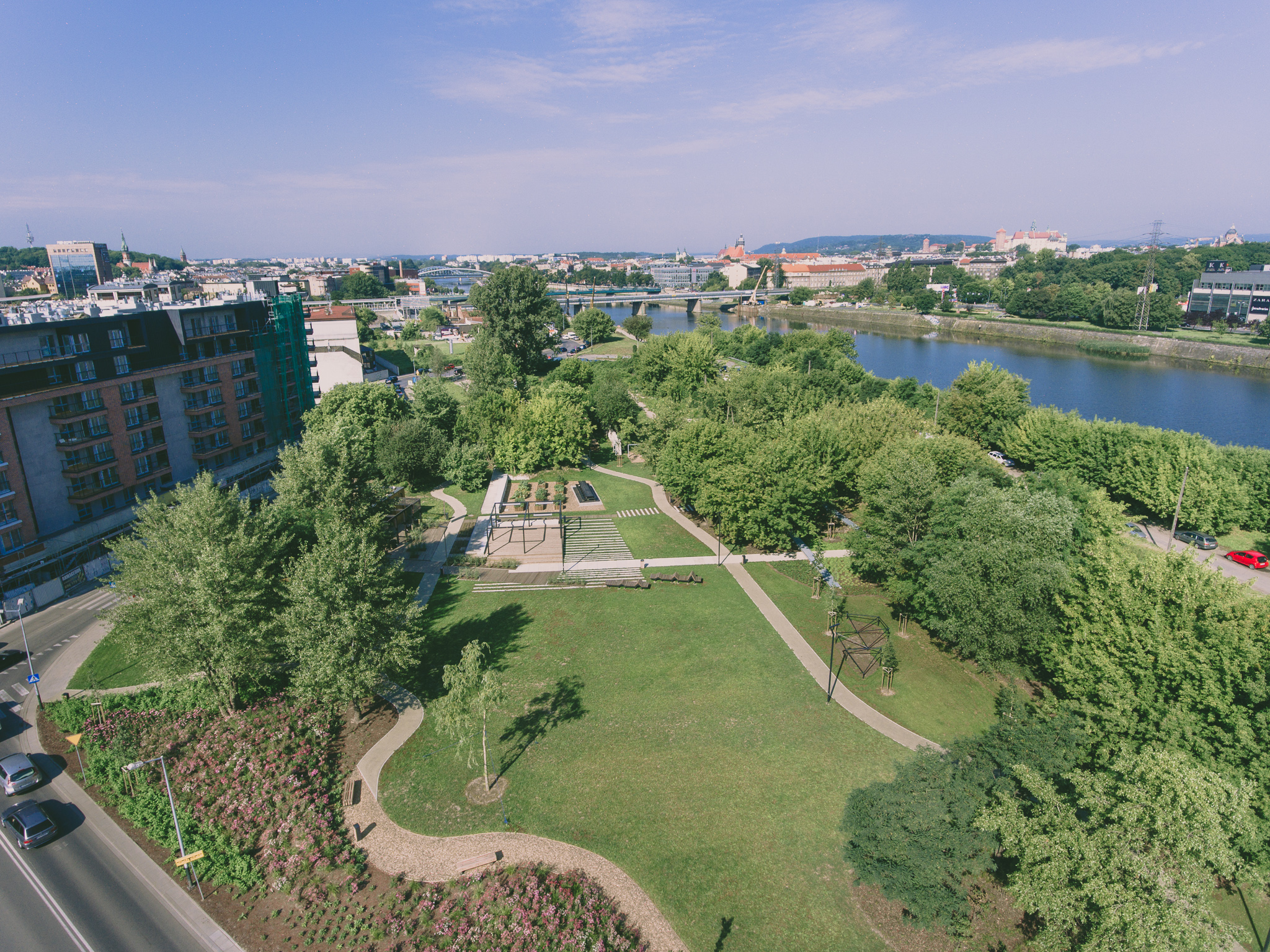 Де погуляти? ТОП-8 найгарніших парків Кракова із “родзинкою” dji 0060