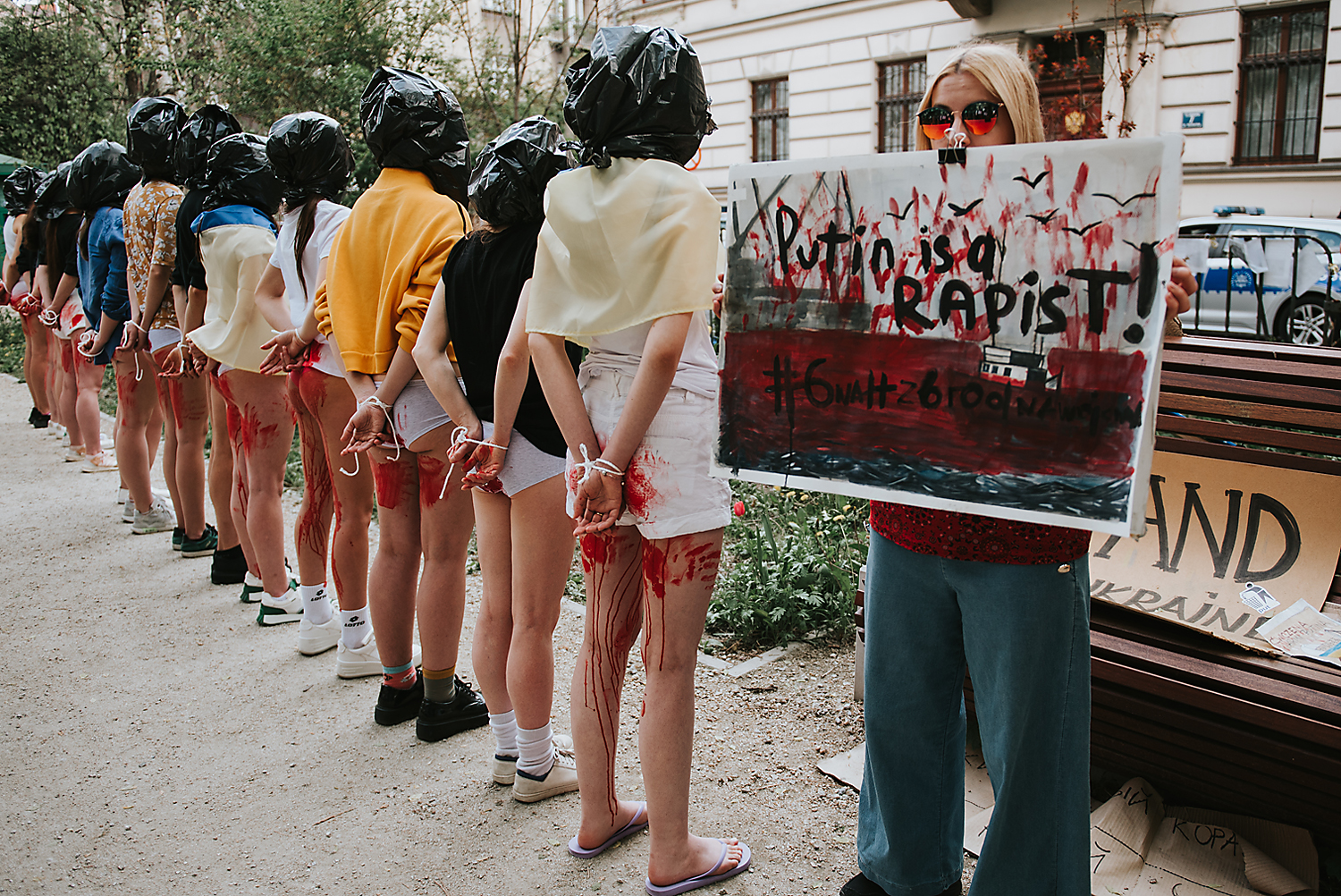 У Кракові пройшла акція проти зґвалтувань українок російськими окупантами [ФОТО] dsc 0465 copy