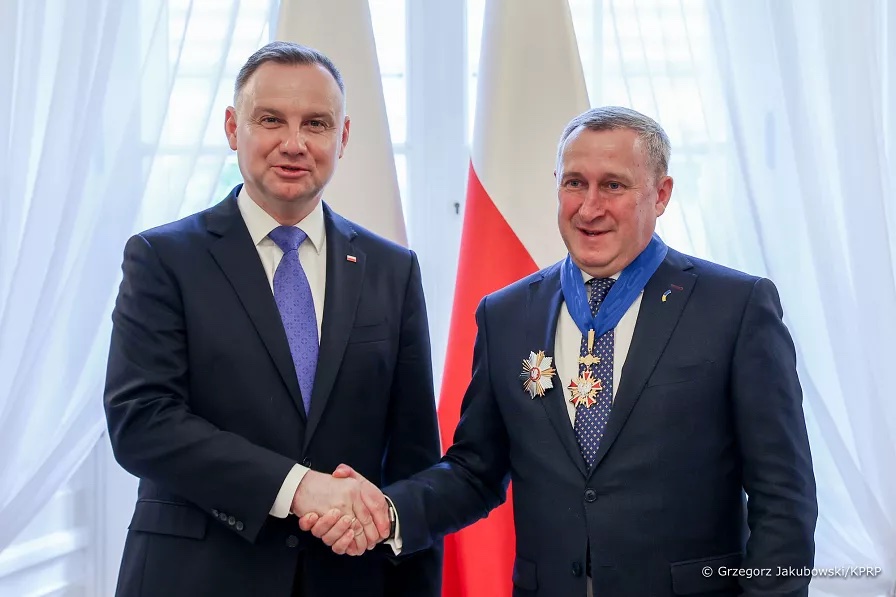 Анджей Дуда нагородив колишнього посла Андрія Дещицю орденом "За заслуги перед Польщею" 05 pad a deszczyca 20220615 275a7542