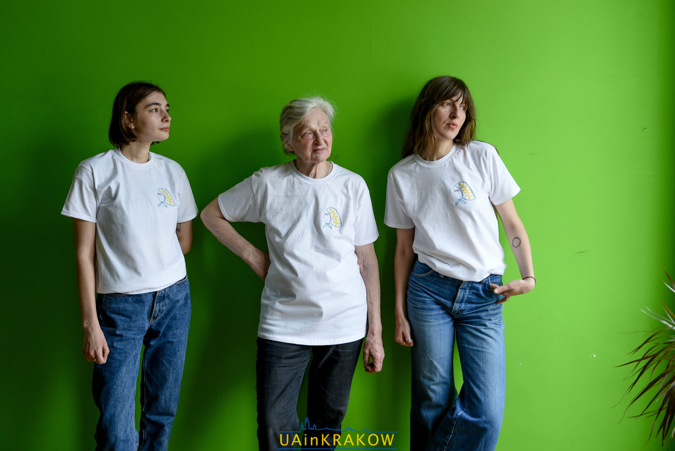 “Футболка з Феліксою”: як бабуся з України створює брендовий одяг у Кракові dsc 4770 scaled