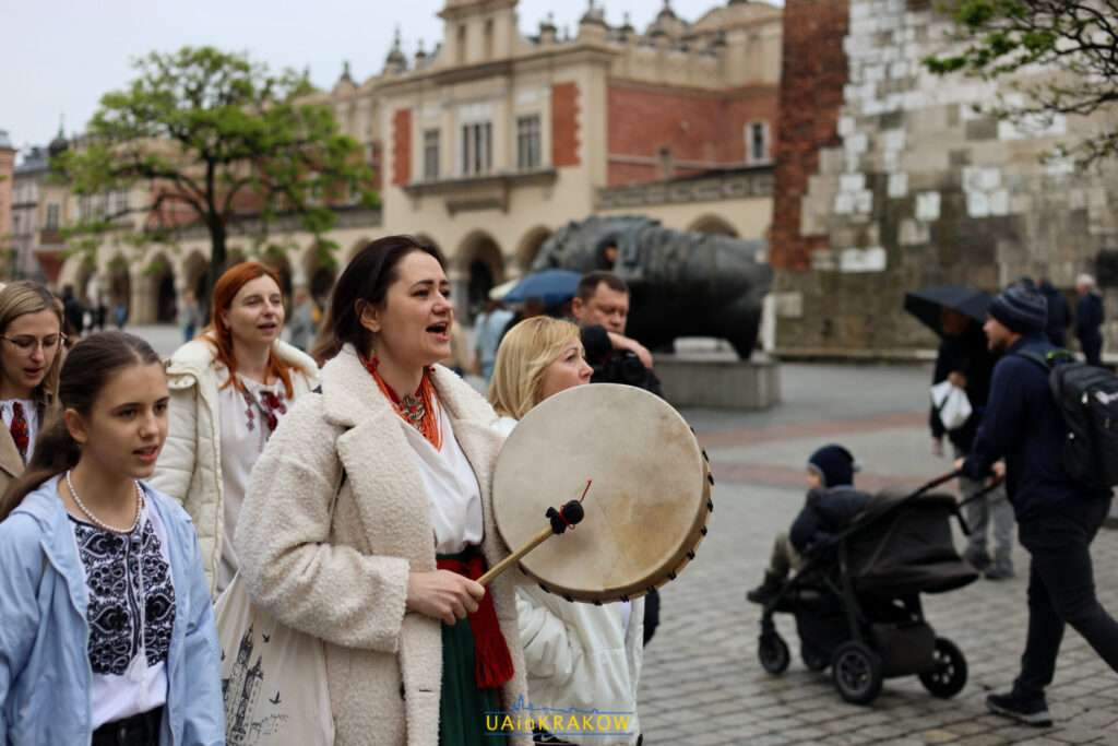 Як у Кракові відсвяткували День вишиванки 2023 (ФОТО) 